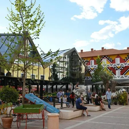 Diella Living New Bazaar Apartment Tirana